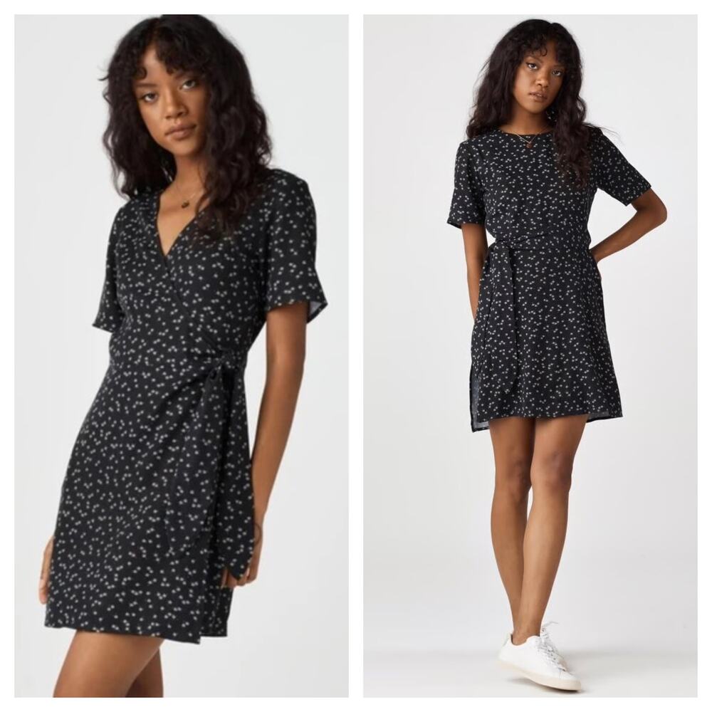 [Vetta] Capsule Black Ditsy Floral Print Convertible Wrap Mini Dress Sz Small S